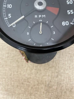 Jaguar e type rev counter