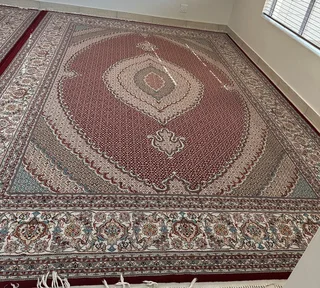 2 x Persian carpets 3m x 4m for sale