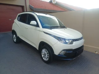 2016 Mahindra KUV 100 Hatchback