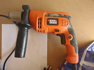 Black &amp; Decker 710W Variable speed Hammer Drill