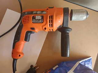 Black &amp; Decker 710W Variable speed Hammer Drill