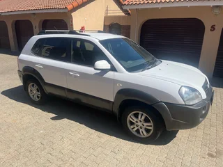 2007 Hyundai Tucson 2.0 petrol manual