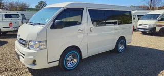 2010 Toyota Quantum 2.7 GL