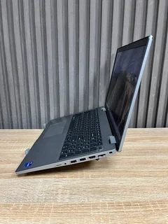 Dell Latitude 5520 Core i7 11th Gen