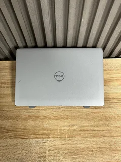 Dell Latitude 5430 Core i7  vPro 13th Gen