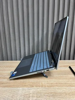 Dell Inspiron 14 7440 2-in-1 Intel Core 5 120U (Touchscreen)