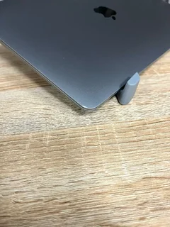 MacBook Air M1 chip (13 inch)