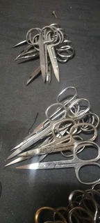 200 Scissors (Variety of sizes) R12 EACH