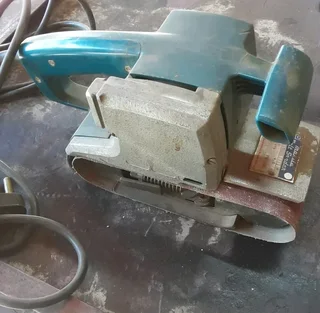 530mm Makita Belt Sander In Vereeniging