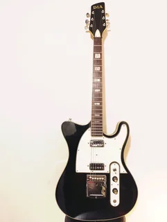 DIA Vintage Electric Guitar | No swops | Non Negotiable