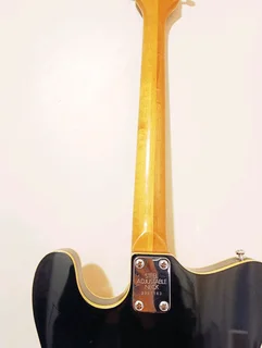 DIA Vintage Electric Guitar | No swops | Non Negotiable