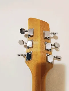 DIA Vintage Electric Guitar | No swops | Non Negotiable