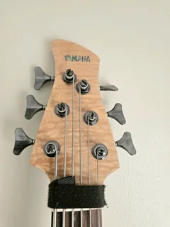 Yamaha TRB1006J NT 6-String Active Bass Guitar | No Swops