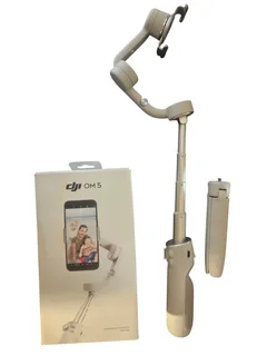 DJI Osmo Mobile 5 Gimbal | Good Condition | Plus box and accessories