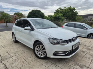 2015 Volkswagen Polo 1.2 TSI Comfortline Manual (168 000km)
