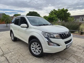 2018 Mahindra XUV 500 2.2D Mhawk W8 Automatic (7 Seater)