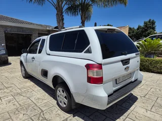 2014 Chevrolet Utility 1.8i Club Manual (193 000km)