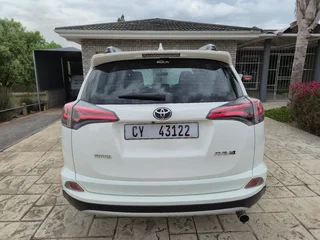 2016 Toyota RAV4 2.0 GX Automatic (Face-lift)