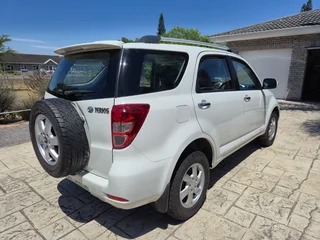 2008 Daihatsu Terios 1.5 4X4 Manual (Extended wheelbase)