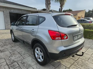2010 Nissan Qashqai 2.0 dCi Acenta Manual (225 000km)