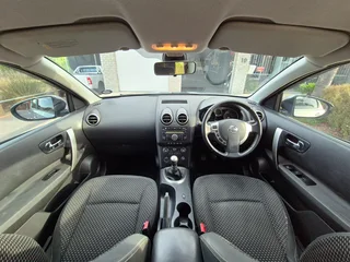 2010 Nissan Qashqai 2.0 dCi Acenta Manual (225 000km)
