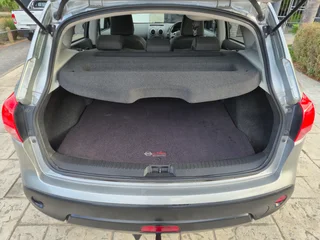 2010 Nissan Qashqai 2.0 dCi Acenta Manual (225 000km)