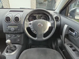2010 Nissan Qashqai 2.0 dCi Acenta Manual (225 000km)