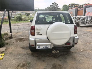 2006 Toyota rav 4 1zz 1.8i