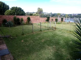 TO RENT, PET FRIENDLY 2 BED APARTMENT ON THE RIVER