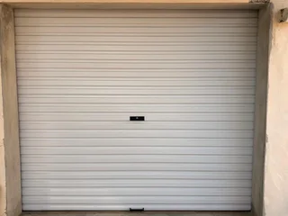 Roll up garage door