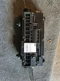 Used LR072318 - Handbrake Actuator / Electronic Handbrake Module.