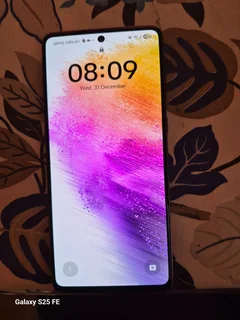 Samsung Galaxy A73 5G – Excellent Condition – R4000 (Negotiable)