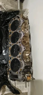 Mazda B2500 Cylinder Head
