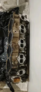 Mazda B2500 Cylinder Head