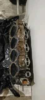 Mazda B2500 Cylinder Head