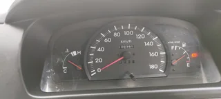 2004 Daihatsu Charade 1.0