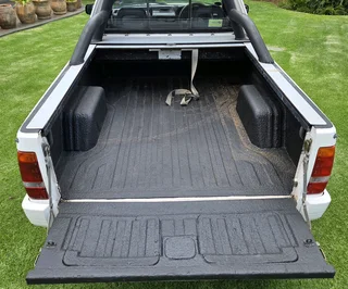 2000 Ford Bantam 160i