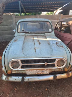 Renault 4