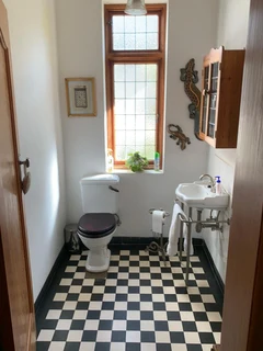 Spacious and Furnished Room available in Heritage home located in Greenside