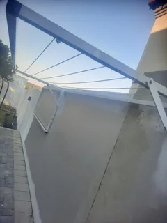 Fold away washing line