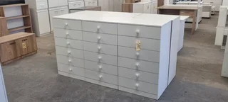 Kitchen cupboards for sale