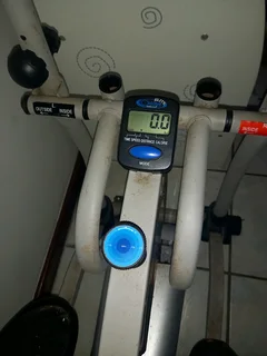 Orbi trek excersize machine