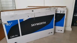32&#34; Hisense and 40&#34; Skyworth TV (BROKEN FOR PARTS)