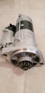 24v &amp; 12v Starters lot (×7)