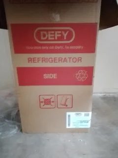 Defy fridge freezer DBF90W