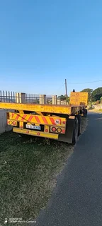 VW 4x2 19.320 Constellation with Hendred double axle trailer