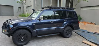 Overland Ready 2004 Mitsubishi Pajero 3.2 Di-D GLS