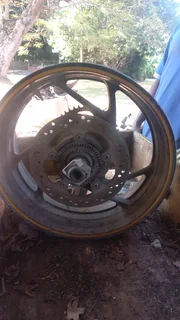 Suzuki gsxs 1000 2019