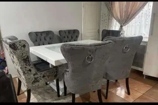 6 seater dinning room  suite