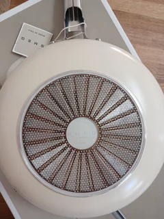 SMEG Wok 30cm cream